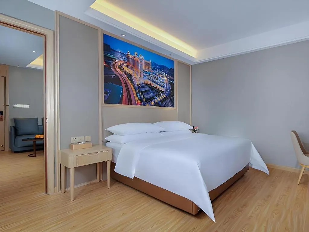 Vienna Hotel Zhuhai Huafashangdu Nanping Science Industrial Park