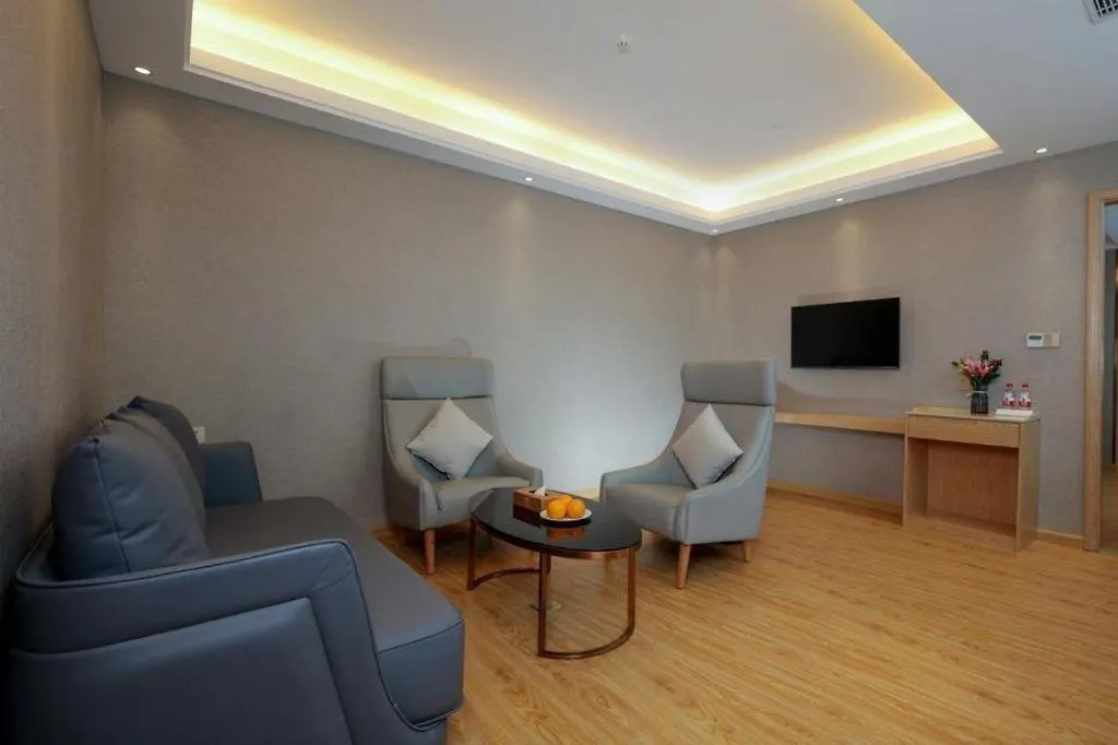 ***  Vienna Hotel Zhuhai Huafashangdu Nanping Science Industrial Park China