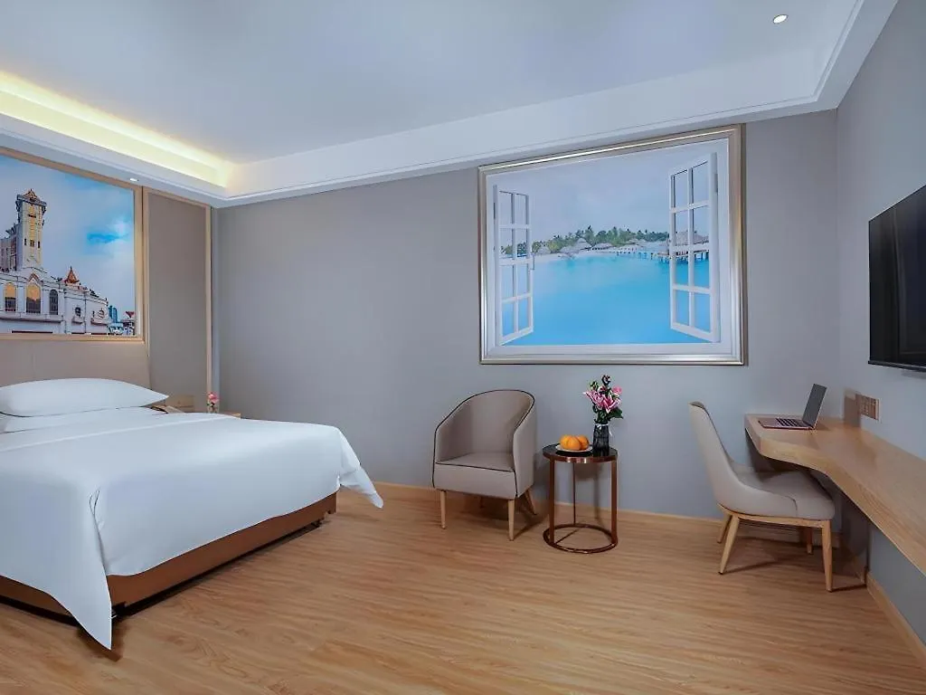 Vienna Hotel Zhuhai Huafashangdu Nanping Science Industrial Park
