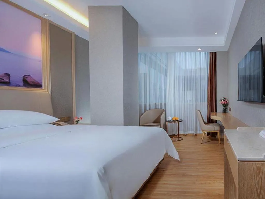 Vienna Hotel Zhuhai Huafashangdu Nanping Science Industrial Park