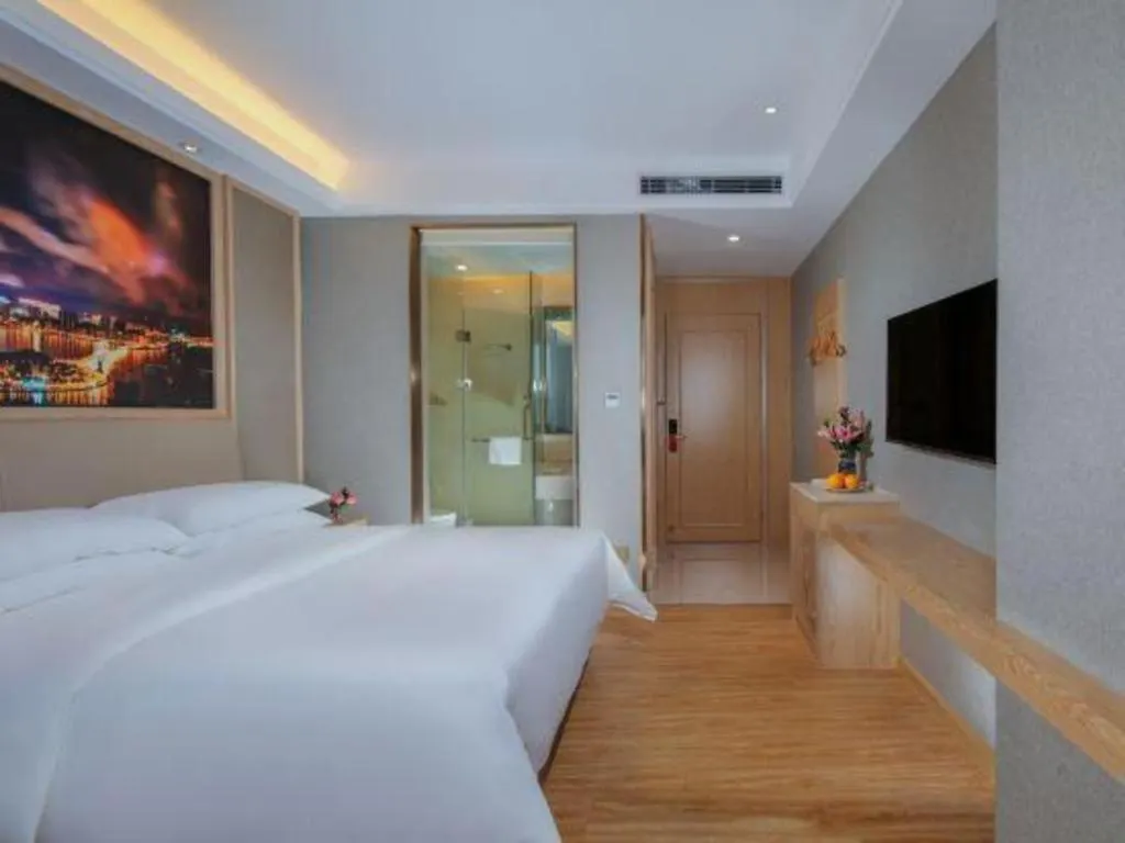 Vienna Hotel Zhuhai Huafashangdu Nanping Science Industrial Park