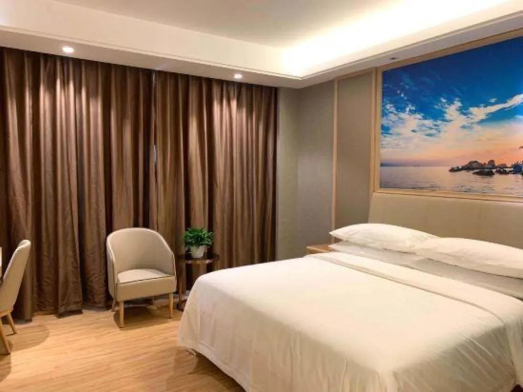 Vienna Hotel Zhuhai Huafashangdu Nanping Science Industrial Park